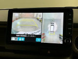 全方位モニターがついています! 車の周囲を360&deg;安全確認できるので、普段の駐車はもちろんの事、縦列駐車や幅寄せの際にも活躍してくれますよ。