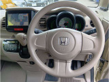 車両入庫時には外装磨きと内装クリーニングを実施しております。納車前にも実施いたしますので、綺麗に快適にお乗りいただけます。