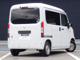 オリックス認定中古車は厳選した上質な車輌のみをお届け致します。全車にプロの職人による徹底した内外装の清掃、磨き上げ処理を施しております。