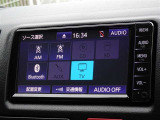 CD・ブルートゥースを使用することができます。