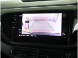 バックモニターを搭載しております。