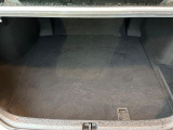 普段のお買い物や通勤、送迎等に十分な荷室スペースを確保しております。