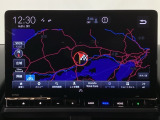 Honda CONEECT対応で、更に便利が広がったナビディスプレーです♪また、フルセグTVの他にDVD/CDプレーヤーを装備♪もちろんFM/AMラジオもお聞きいただけますよ♪