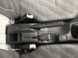 車が大好きなスタッフが心をこめて接客いたします。お客様一人一人のお車に対する思いや気持ちをうかがい、充実した時間が過ごせるよう努めます。