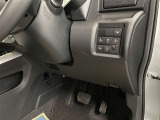 リアフォグランプスイッチ/寒冷地仕様/プリクラッシュセーフティオフスイッチ/VSC・TRCオフスイッチ/コーナーセンサーブザーオフスイッチ/アイドリングストップオフスイッチ/ヘッドライドの光軸調整