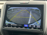 バックモニターも装備しております。駐車が苦手な方でもご安心下さい!