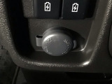 車が大好きなスタッフが心をこめて接客いたします。お客様一人一人のお車に対する思いや気持ちをうかがい、充実した時間が過ごせるよう努めます。