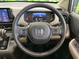 【純正革巻きステアリング】上質な革を使用することで、手にしっかり馴染みとても運転しやすいハンドルです♪