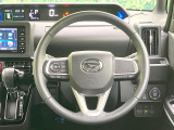 【ステアリングスイッチ】運転中、前方から目線をそらすことなく、オーディオ等の操作が可能な便利機能!安心&快適なドライブを演出してくれます♪