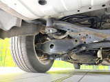 お車を安心してお乗りいただく為には、足回りの定期点検が欠かせません。サービスサポート(有償保証)では無料点検もご提供しており、安心のカーライフをお過ごしいただけるサポート体制が整っています。