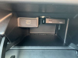 HDMIはドラレコのSDカードはこちらにあります