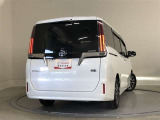 走りにこだわりながら収納力も持ち合わせたお車です。荷物を載せて軽快なドライブを楽しめますよ♪