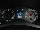 展示車は全てトヨタの車を知り尽くしたエキスパートが基本性能に関わる機能や状態を徹底的にチェックしています。消耗部品の事前交換など法定12ヶ月点検相当の点検・整備を必ず実施しています。