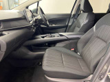 【車内ルームクリーニング済】専門スタッフにより車内はきれいにルームクリーニングを行っております。