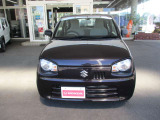 ご覧のお車は現在当店中古車展示場にて展示中です!