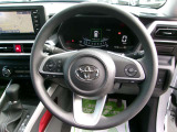 握りやすいハンドルで快適に運転が可能です!