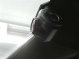 【ドラレコ搭載車】今や必需品のドライブレコーダー搭載車です。万が一のトラブルのときにも役に立つドライブレコーダーを装備しています。側面衝突や幅寄せ・割り込み対策に!