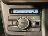 車内空調は&rdquo;AUTOエアコン&rdquo;にお任せ。運転に集中出来ますよ!