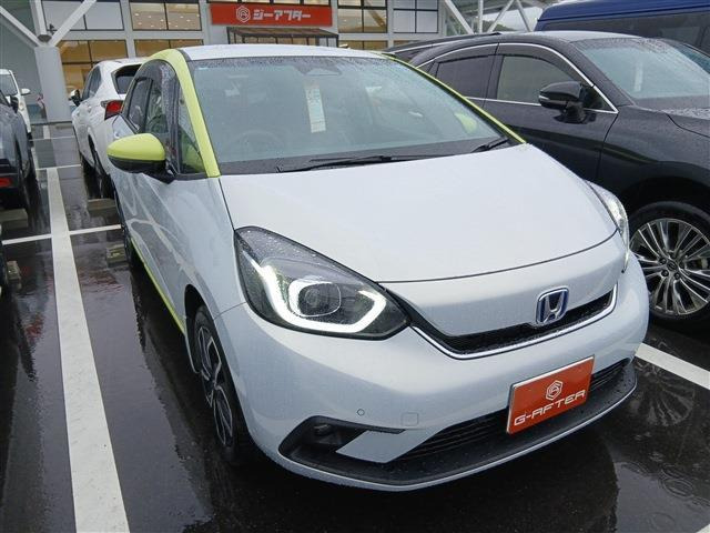 フィット 1.5 e:HEV ネス 4WD 禁煙車 純正9インチナビ フルセグ
