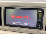 【純正ナビ】人気の純正ナビを装備。オーディオ機能も充実しており、Bluetooth接続すればお持ちのスマホやMP3プレイヤーの音楽を再生可能!毎日の運転がさらに楽しくなります!!