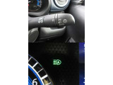LEDヘッドランプ&ハロゲンフォグランプを装備しております。ハイビームアシストとオートライト機能もありますので、周囲の状況に応じてライトを点灯&hArr;消灯してくれます。