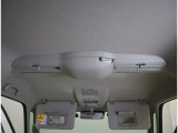 天井にはスリムサーキュレーター装備☆空気を循環してくれるので後席も快適に過ごして頂けます。