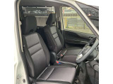 運転席、助手席まわりです。実際お座りいただくのが、分かりやすいと思います。お気軽にご来店ください!