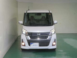 明度の高いLEDヘッドライトで、夜間の運転も安心です。