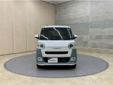 お車購入のポイントとなるフロントマスクです!かわいらしい目つきが印象的なデザインのヘッドランプです。
