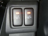 【シートヒーター搭載】シートを温めてくれる暖房機器です!長時間座っていると負担が掛かりやすい背中や腰、または冬場の寒い日に冷えやすい脚部に快適なぬくもりを♪