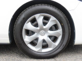 純正のホイールカバーを履いてます!