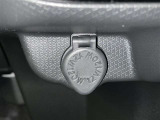 シガーソケット用の充電器が使用可能です!