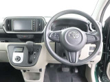 運転席周りです!スッキリとした印象のお車です!非常に状態の良いお車となっておりますよ♪