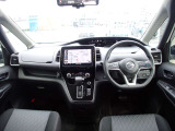 周りが見やすく運転しやすいお車です♪