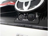 バックカメラが付いているので後方確認が非常にしやすいです。今や運転初心者も熟練者も必須装備!ついていて損はないですね♪