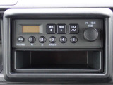 ラジオ搭載です。オプションでナビゲーションへの変更も承っております。お気軽にお問い合わせください。
