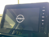 【メーカー純正9型ナビ】インテリアに溶け込むスタイリッシュな「専用設計」メーカーナビを装備♪視認性や操作性など基本性能にも優れ、より上質なカーライフをお楽しみいただけます。