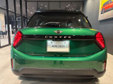 車両の詳細、ご質問につきましては、弊社スタッフまでお気軽にご連絡下さいませ。ご希望ございましたら実車の詳細動画送信も承ります。お気軽にお問合せ下さいませ。