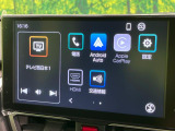 【ディスプレイオーディオ】お手持ちのスマートフォンとの連携で、ナビや音楽再生など各種アプリを使用可能。スマホに近い感覚でお使いいただけます♪