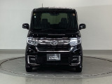 LEDヘッドライトを装備しています。LEDヘッドライトはとても明るく、雨の日や夜間走行も安全・安心です。