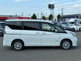4WD 8人乗り 両側パワースライドドア スマートキー スペアキー ナビ TV ブルートゥース バックカメラ 純正エンスタ ETC
