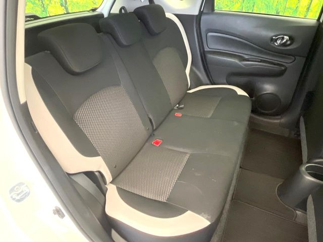 日産 ノート 1.2 X の中古車詳細 (32,855km, ブリリアントホワイト