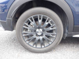 17インチアルミホイール!!格好良くてホイールがあなたの愛車をいっそう輝かせます☆