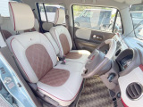 運転席シート廻りは使用感も少なく、良好な状態となっています。丁寧に使われていたことがよくわかりますね。