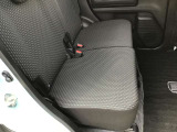 足元も広く快適にドライブをお楽しみいただけます