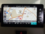Honda CONNECT対応の便利なナビディスプレー。快適な操作性で、使える機能が満載です。運転時の視界周辺の見やすい位置に、メーターやディスプレーをレイアウト。