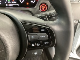 【アダプティブ・クルーズ・コントロール】予め設定した車速内でクルマが自動的に加減速。 前走車との適切な車間距離を維持しながら追従走行し、高速道路でのドライバーの疲労を軽減してくれる嬉しい機能付♪