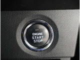 イモビライザー内蔵のスタートシステム。