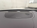 harman/kardon】世界のオーディオファン垂涎のプレミアムサウンドシステムを搭載。原音に近い音場空間を忠実に再現。乗る人すべてに最良の音響体験を提供します