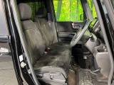 運転席シート廻りは使用感も少なく、良好な状態となっています。丁寧に使われていたことがよくわかりますね。